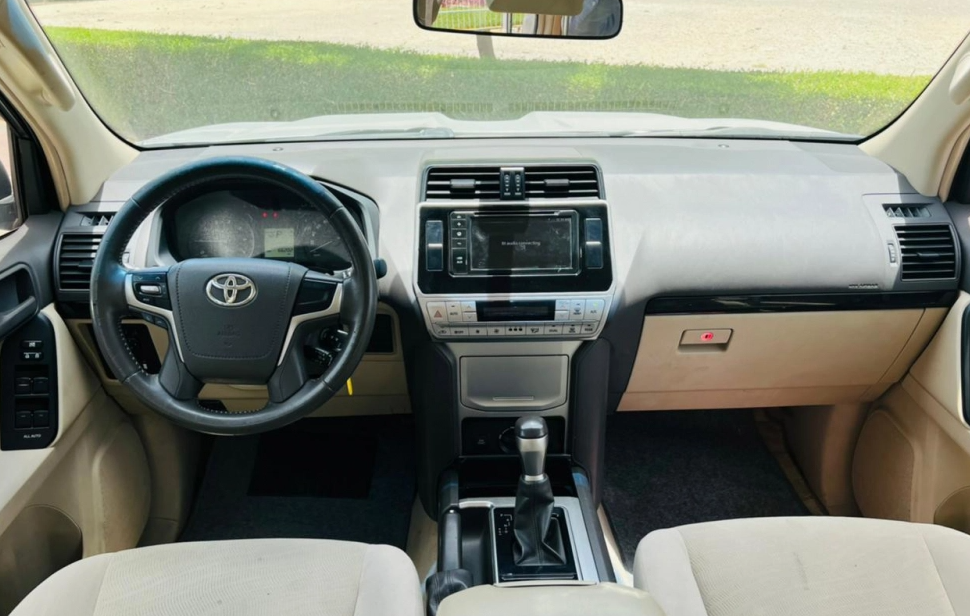 Picture Toyota Prado 2019 